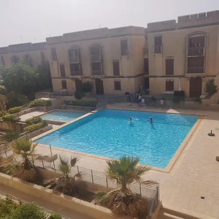 Maria'S Luxurious House In Gozo With Pool And Sea Views Ferienhaus *